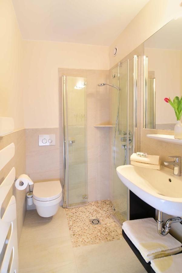 Hotel Verena Lana Luaran gambar